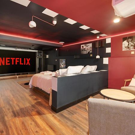 Cinema Room Haut De Gamme Avec Balneotherapie Нанси Экстерьер фото